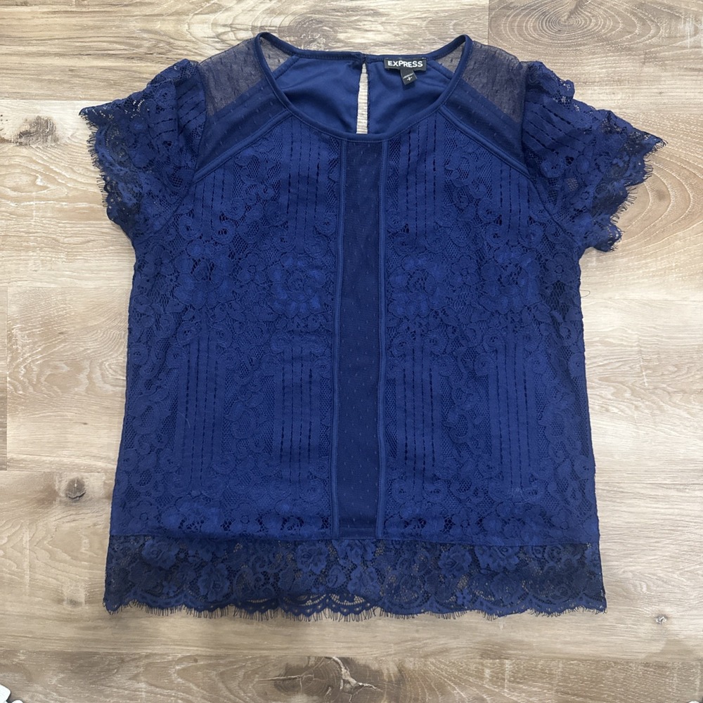Express Weomens Blue Lace Short Sleeve See Thru Sleeve Button Back Size S - Picture 2 of 7